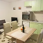 Appartement Bozic *